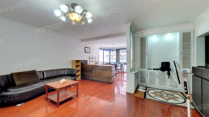 罗马公寓二手房实景图