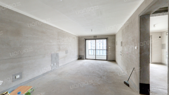 永威南樾瑞苑二手房实景图