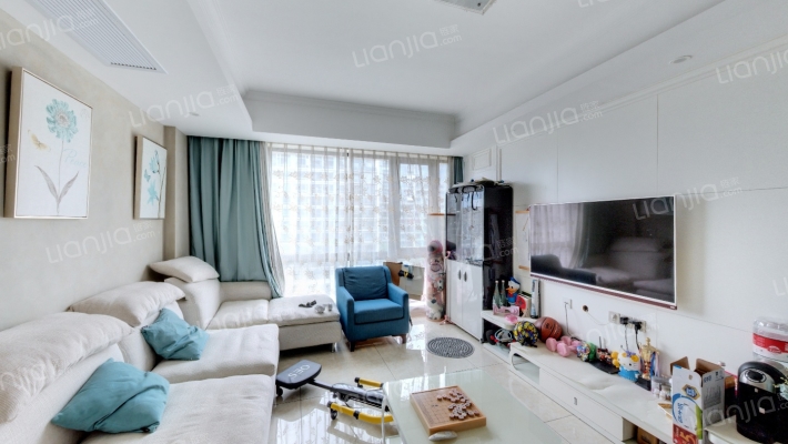 翡翠城三期二手房实景图