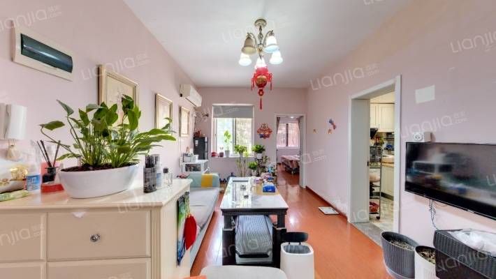 密渡桥路8号二手房实景图