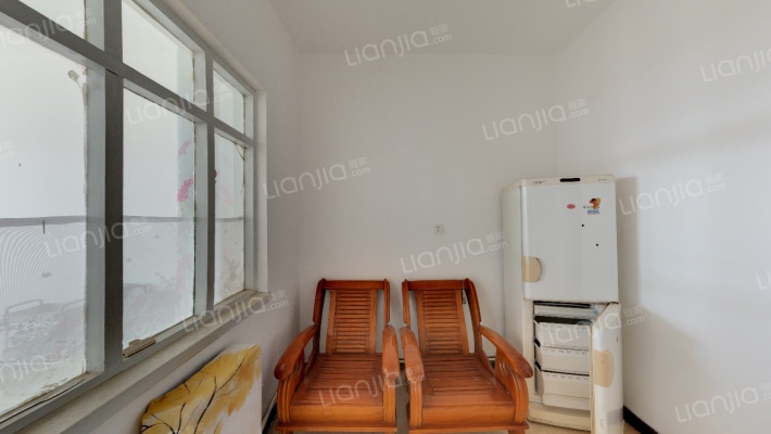 开云里二手房实景图