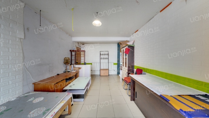 新圃东街5号院二手房实景图