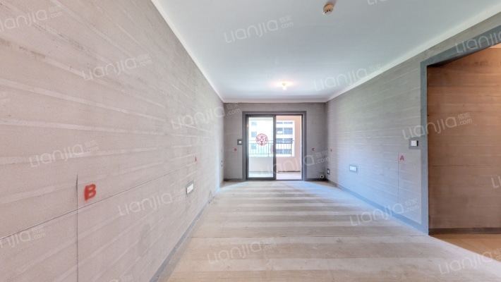 青风公园B区二手房实景图