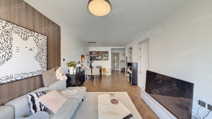 后现代城C区二手房实景图