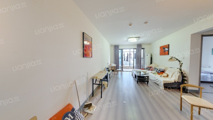 碧桂园双湖城南院二手房实景图