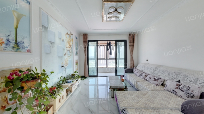 御龙国际二手房实景图