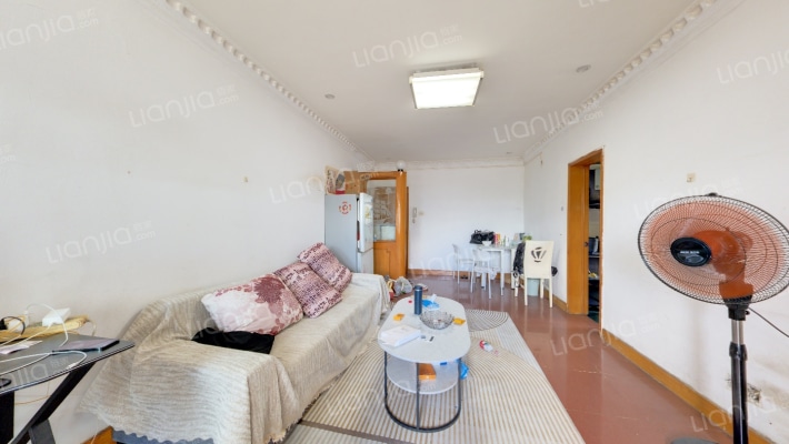 松坪村菊苑二手房实景图