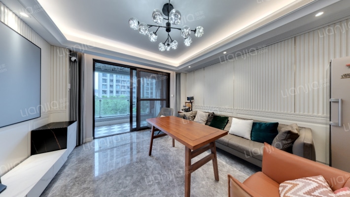 世茂国贸天誉湾二手房实景图