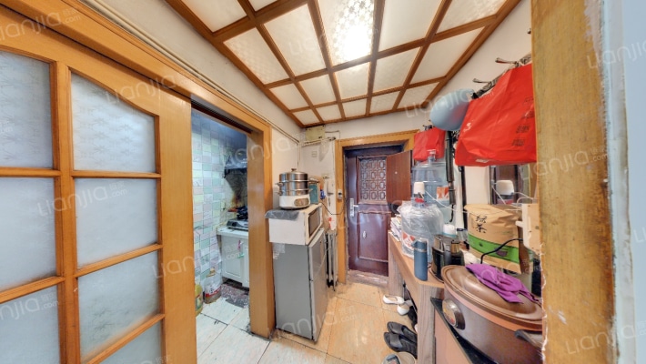 鸿记里二手房实景图