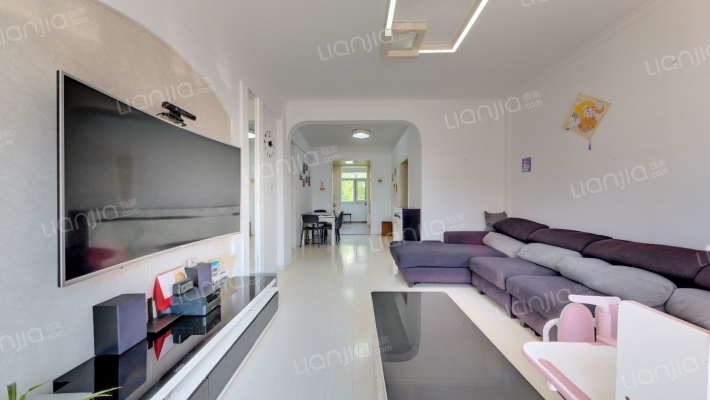 加州洋房二手房实景图