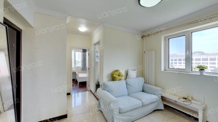 新中西街二手房实景图