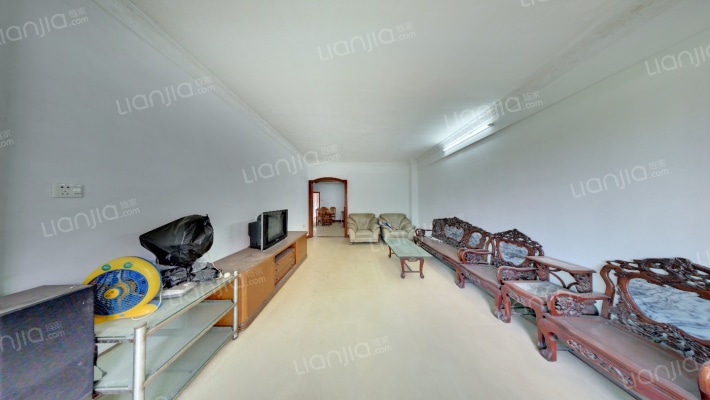 西南街第十四小区二手房实景图