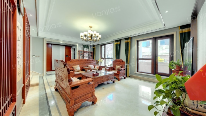 龙湖滟澜山二手房实景图