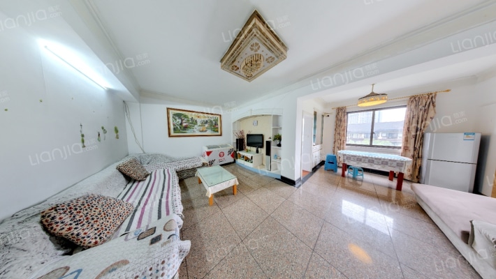 紫兰花苑二手房实景图