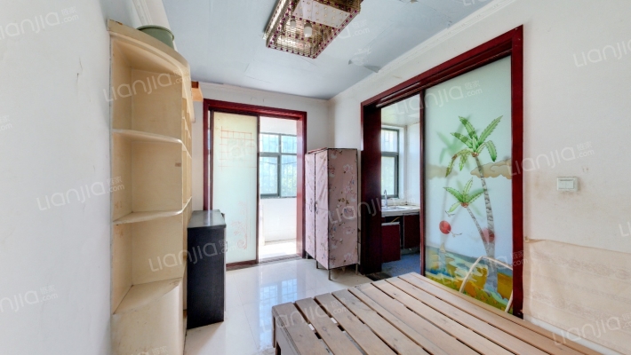 东美家园二手房实景图