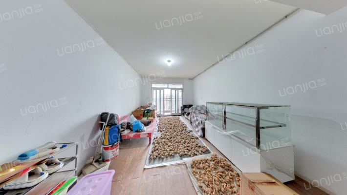 华鑫天域居二手房实景图