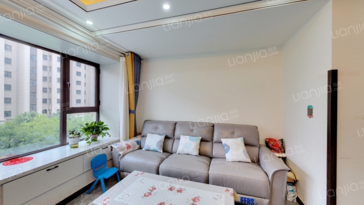 中建城源和湾二手房实景图