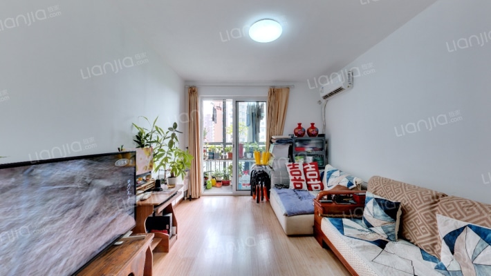 南海家园四里二手房实景图