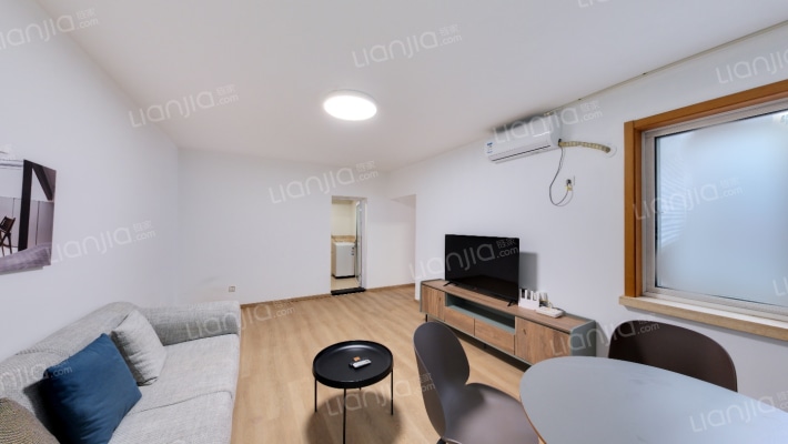 石佛营东里128号院二手房实景图