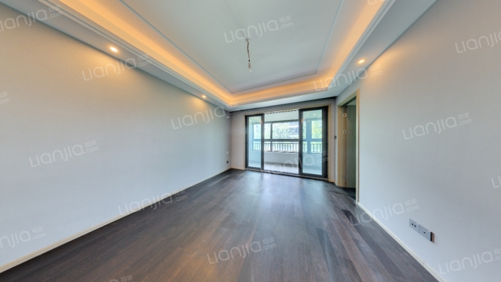 山水樾澜庭二手房实景图