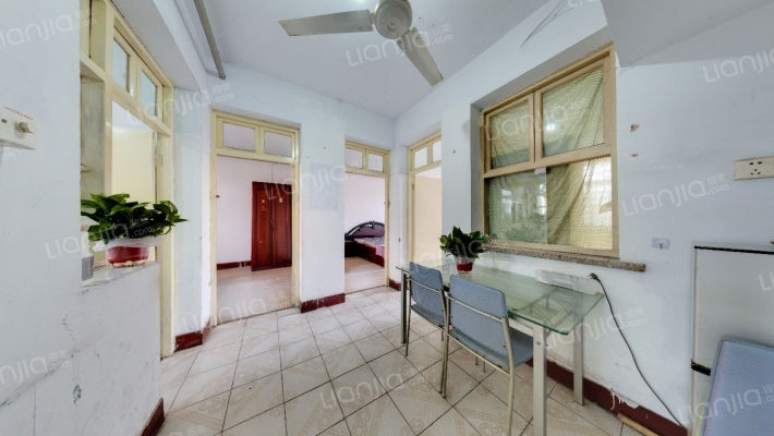 交通新苑社区二手房实景图