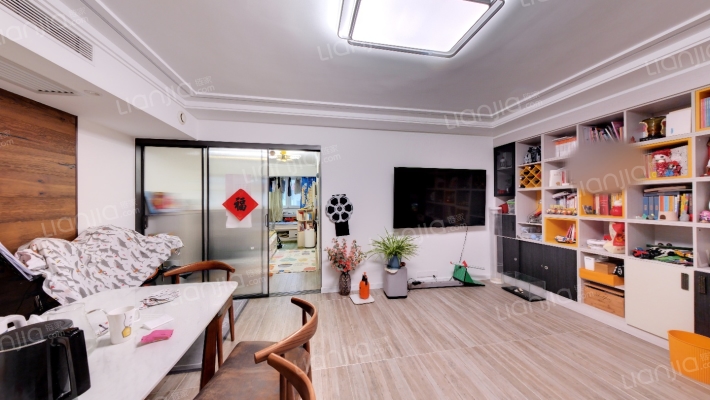 龙爪槐胡同9号院二手房实景图