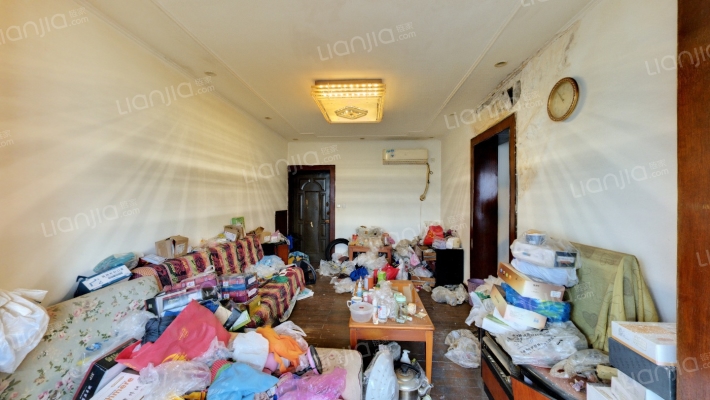 至圣宫二手房实景图