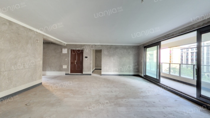 融创九棠府一期二手房实景图