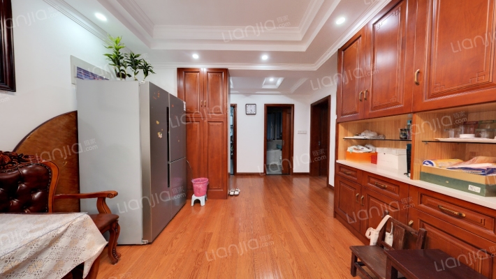 新城天地花园二手房实景图