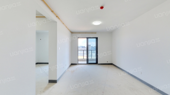 影翠华庭二手房实景图