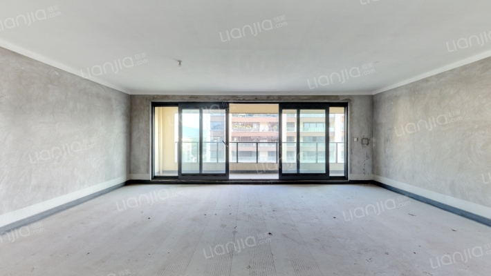 融创九棠府一期二手房实景图