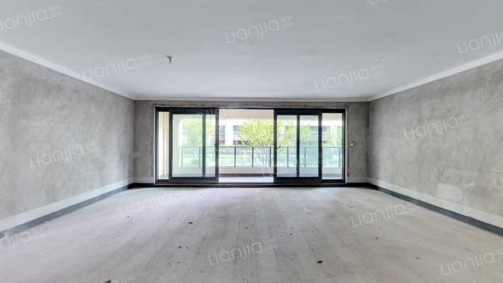 融创九棠府一期二手房实景图