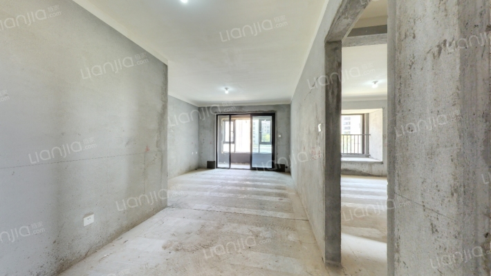 和昌水岸花城花熙里二手房实景图