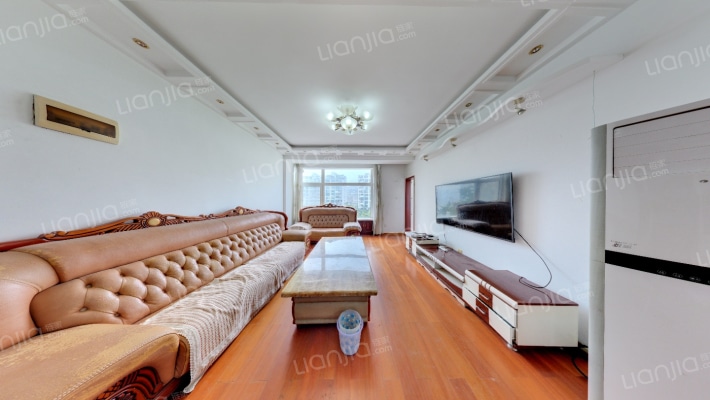 隆泉华庭二手房实景图