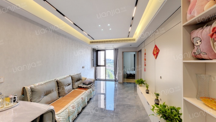 美岸江山二手房实景图