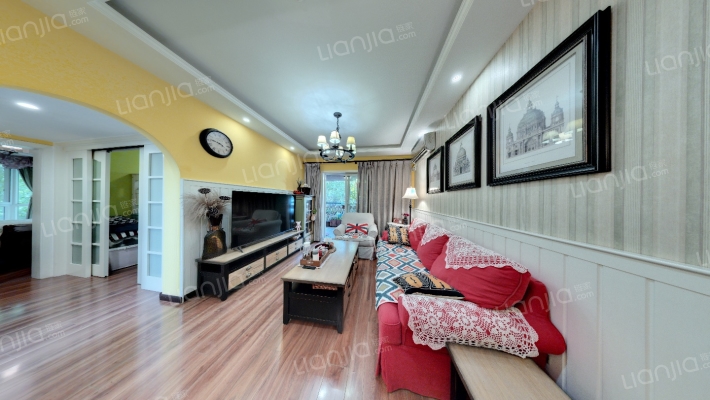 学府大道69号依林雅筑二手房实景图