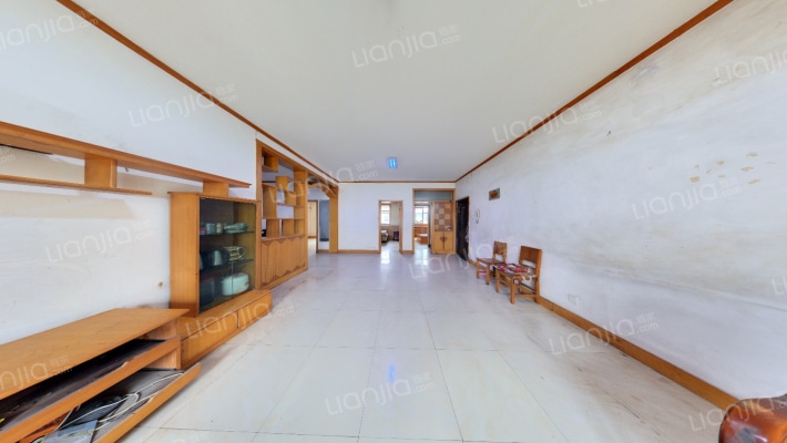 人和路5号院二手房实景图