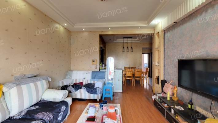 融汇半岛一期A区二手房实景图