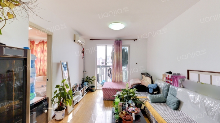 南海家园五里二手房实景图