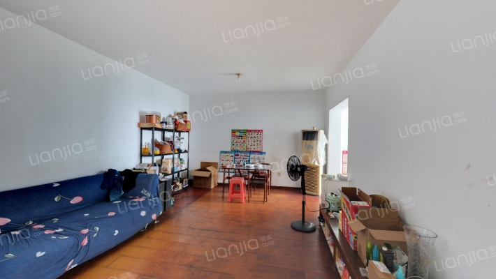 纳海嘉园二手房实景图