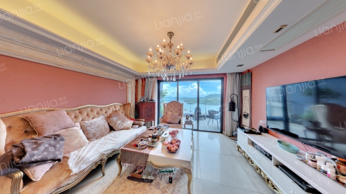 蓝郡广场二手房实景图