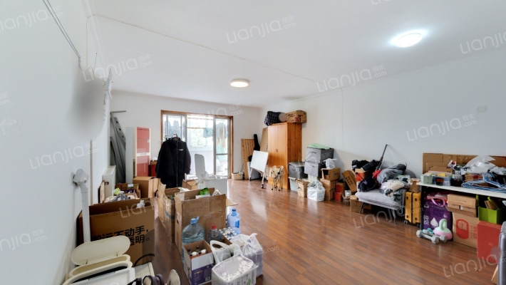 龙跃苑三区二手房实景图