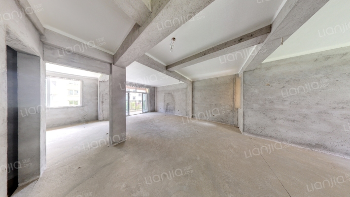 悦江府二手房实景图