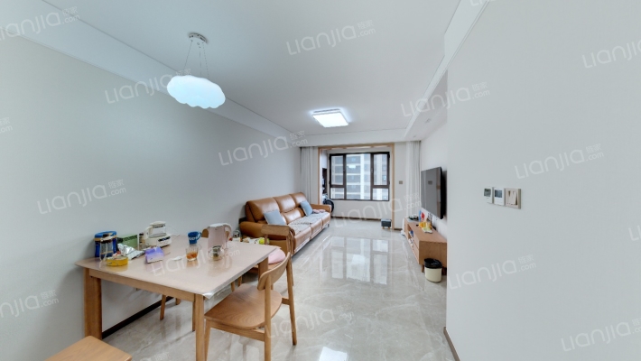 绿地新里天澜二手房实景图