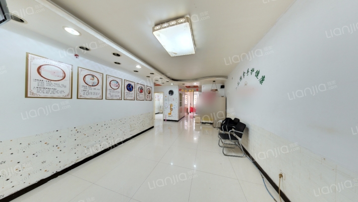 宝翠花都瞰景园二手房实景图