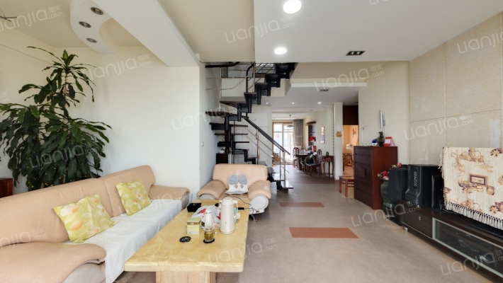 亿达学苑二手房实景图