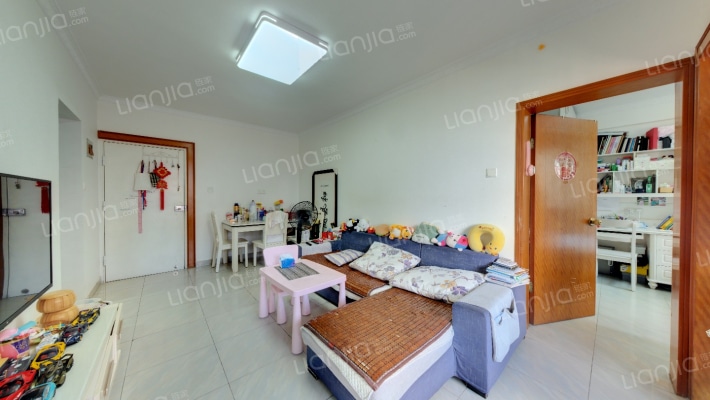 龙珠花园C区二手房实景图