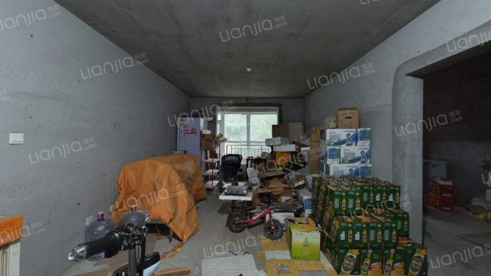 东方嘉苑南区二手房实景图