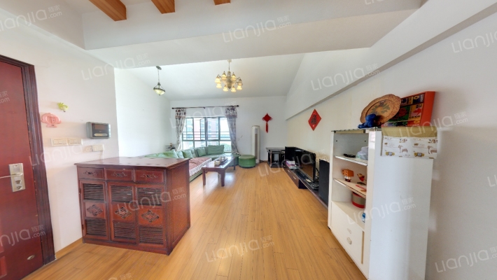 君临天下二手房实景图