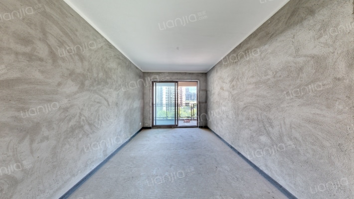 海纳九龙二手房实景图